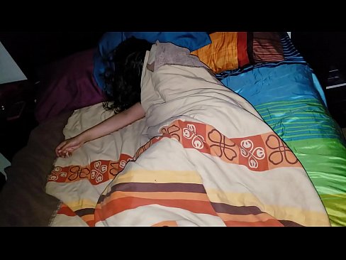 ❤️ Ögey oğul gənc ögey anası yatarkən onu təhqir edir. Seks videosu az.mobilecric.top ☑